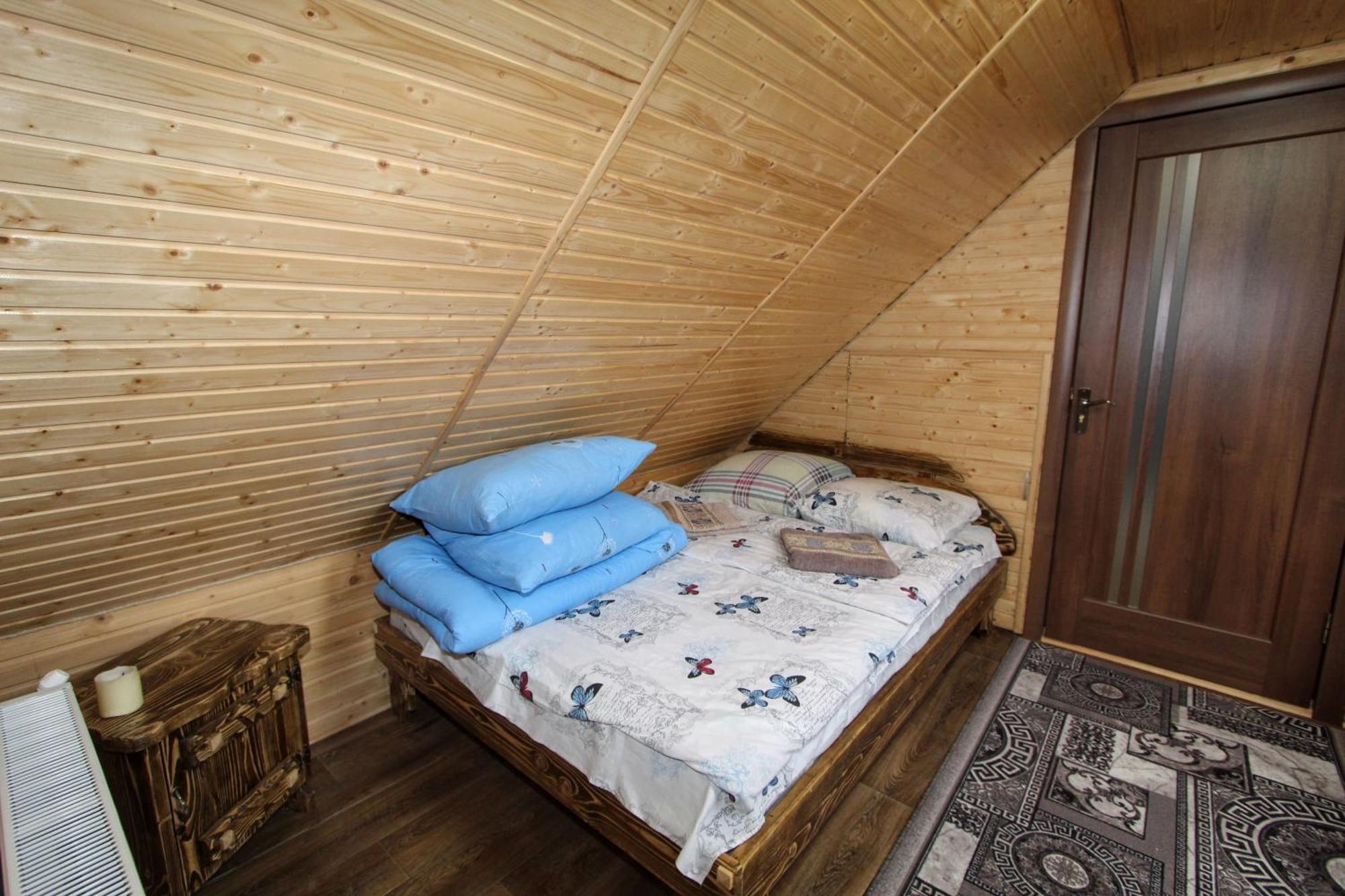 "Лісова Ягода" Yablunytsya Chambre photo